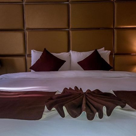 Summerset Continental Hotel By Usuma Mobushipe Exterior photo