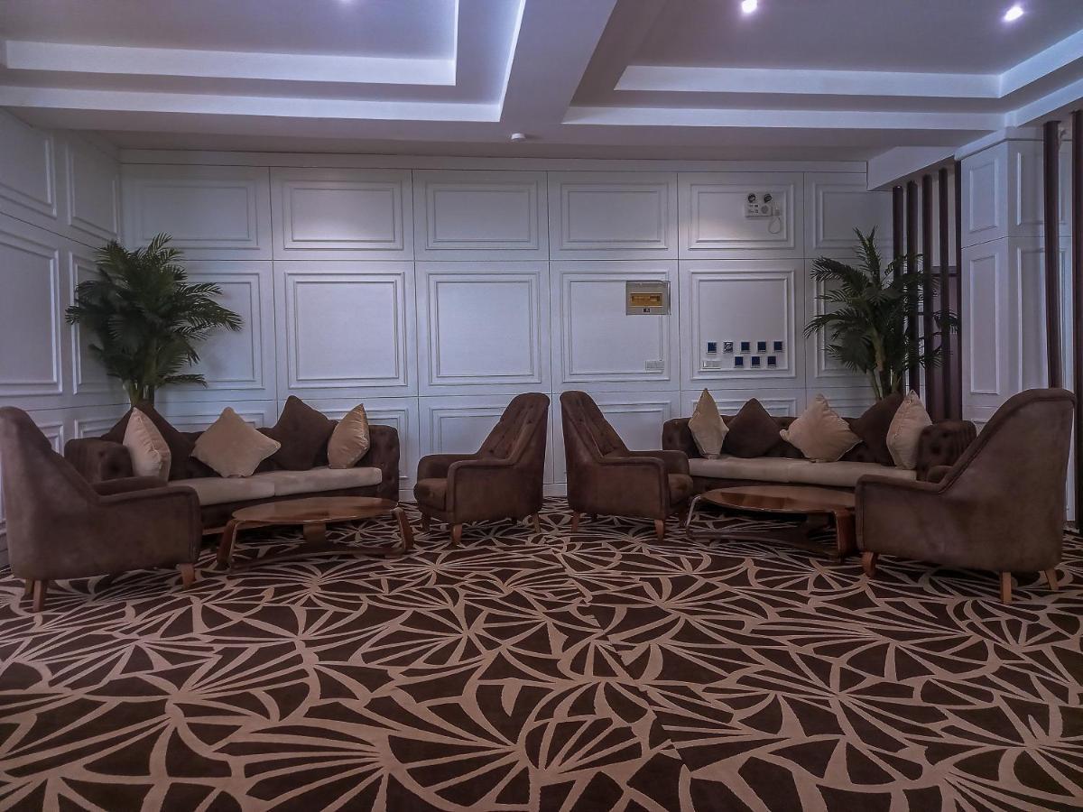 Summerset Continental Hotel By Usuma Mobushipe Exterior photo