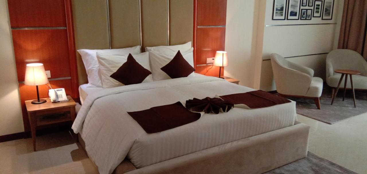 Summerset Continental Hotel By Usuma Mobushipe Exterior photo